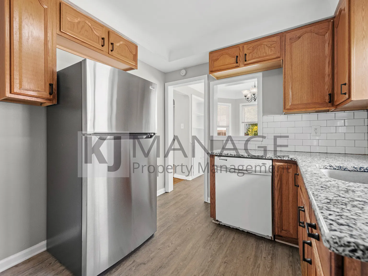 3 bed, 1234 sqft, $1,750 — Photo 2