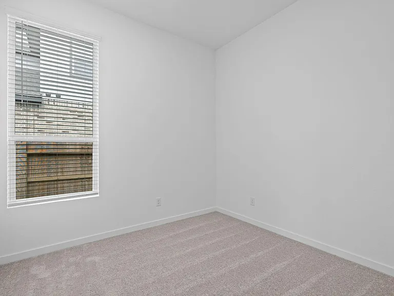 2720 Grove Crest Dr — Photo 25