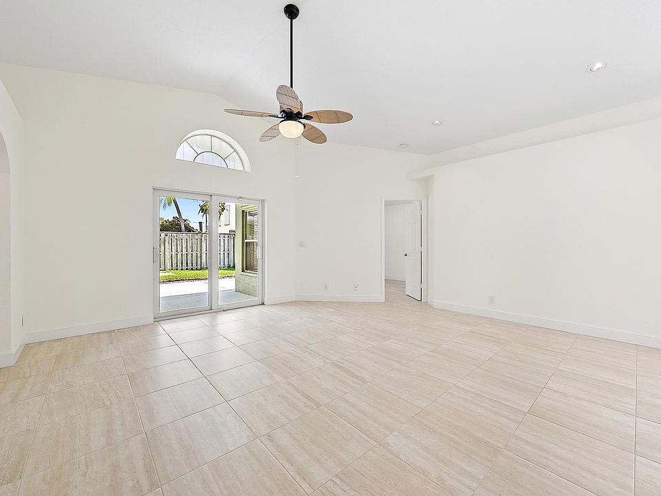 1st image of 6213 Lauderdale Street