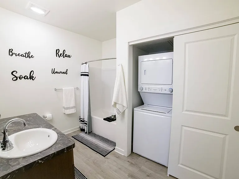 Arc Apartment Homes — Photo 10