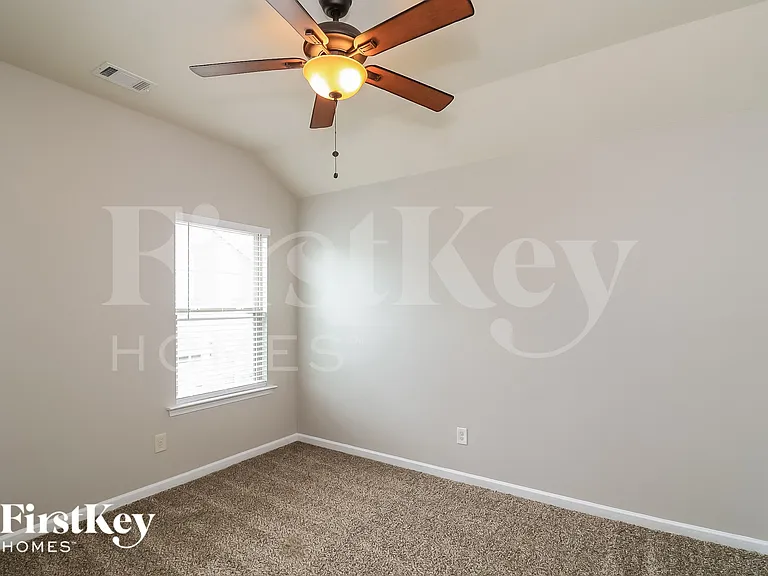 505 Mill Ridge Rd — Photo 16