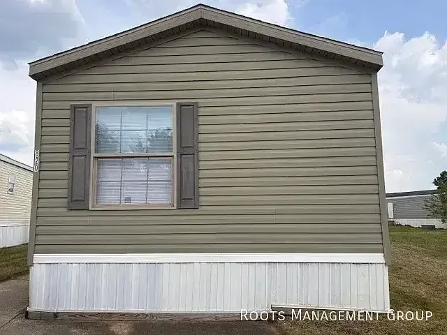 3 Bed 2 Bath Home Available for Lease at Fort Wayne MHC - Apply Now! — Photo 2