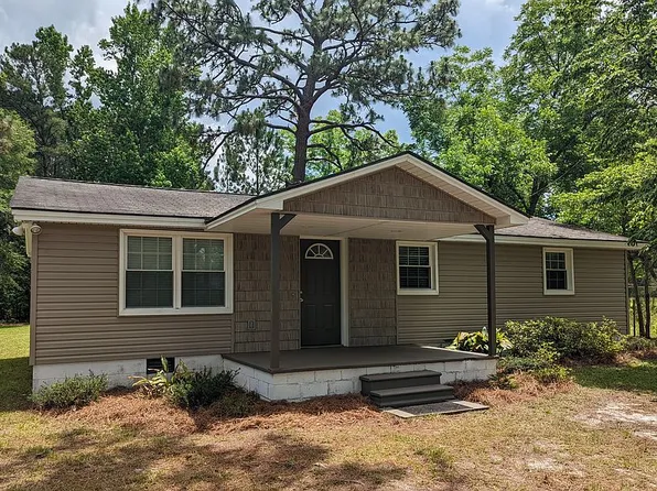 672 Ebenezer Rd, Rincon, GA 31326