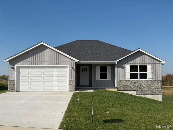 28503 Shallow Water Rd, Warrenton, MO 63383