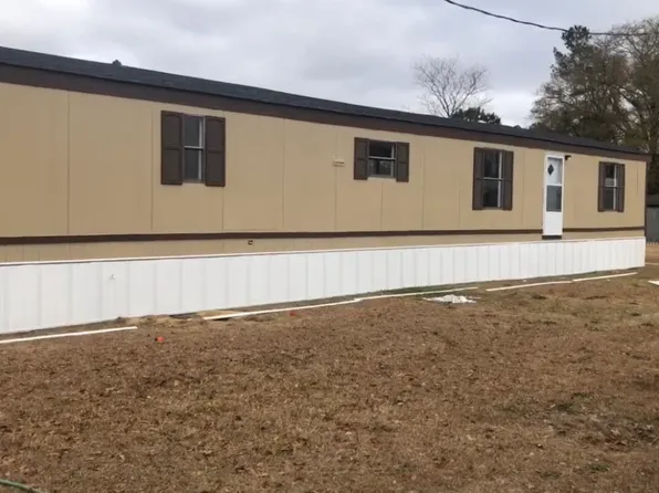 1909 A Mere Dr, Timmonsville, SC 29161