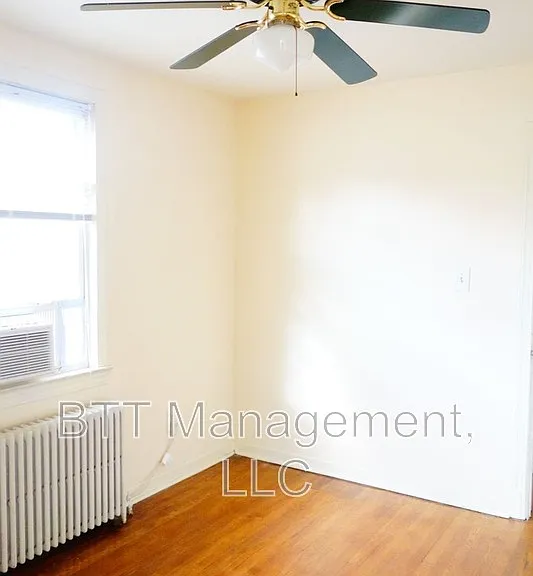 8400 Greenwood Ave #4 — Photo 27