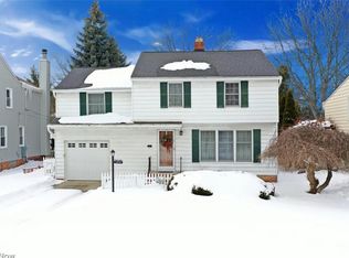 1274 Croyden Rd, Lyndhurst, OH 44124