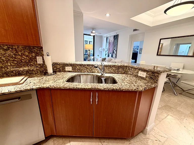 701 S Olive Ave #1413 — Photo 16