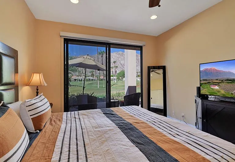 54767 Shoal Crk — Photo 18