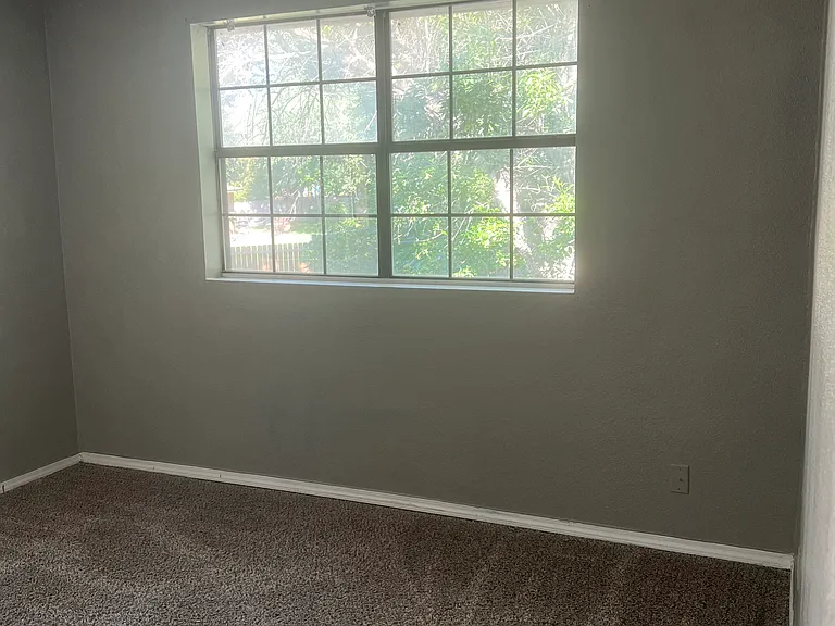 5230 Ebony Dr — Photo 19