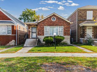 8643 S Kingston Ave, Chicago, IL 60617