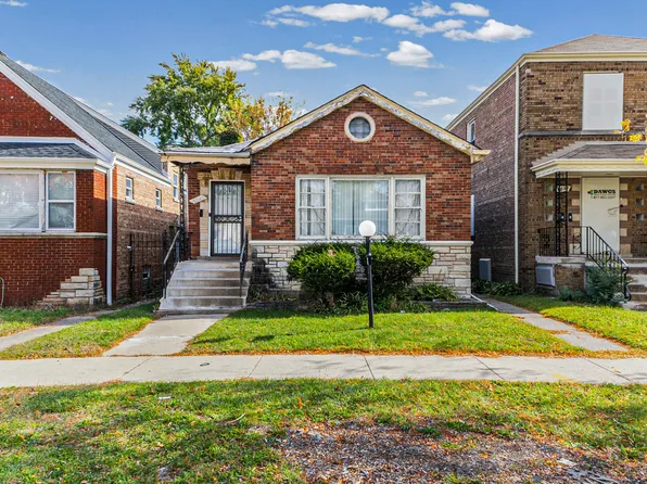 8643 S Kingston Ave, Chicago, IL 60617