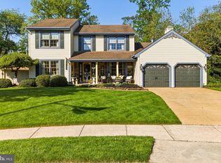 6 Hemlock Ct, Blackwood, NJ 08012