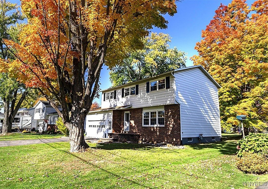 5751 Sunset Ter, Cicero, NY 13039 | Zillow