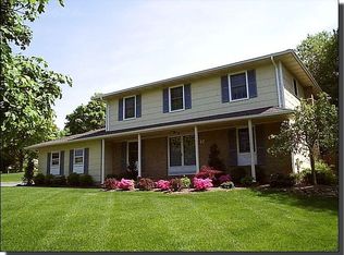 17 Glen Rd, Parsippany, NJ 07054