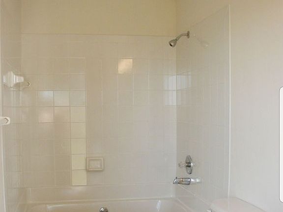 4th image of 3035 NW 2nd Pl