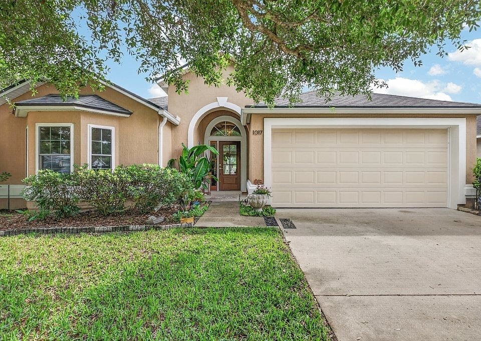 1st image of 1017 Oak Arbor Cir