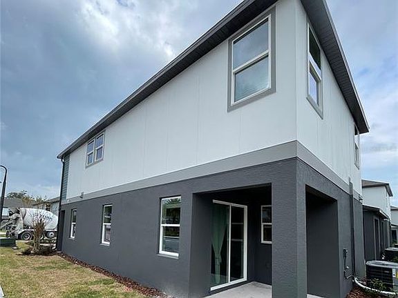 2nd image of 1549 Bantam Way