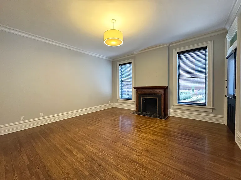 3011 Grand Ave — Photo 8