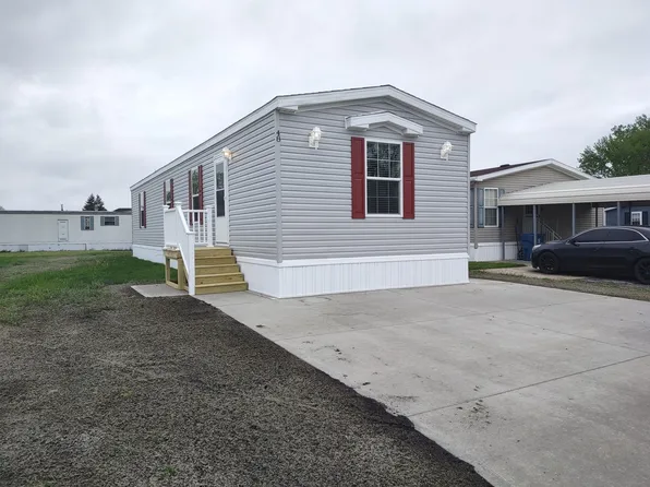 48 E Shoreway Dr, Sandusky, OH 44870