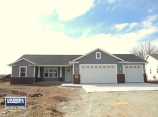 1850 Andrea Michelle Ct, Kaukauna, WI 54130