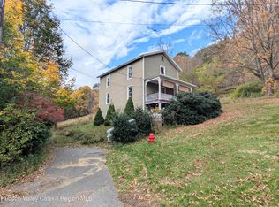 33 High Street, Hobart, NY 13788