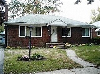 1st image of 23551 Norwood Ave
