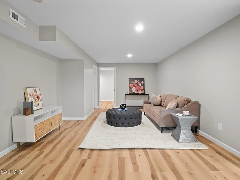 8860 Brucewood Ln — Photo 42
