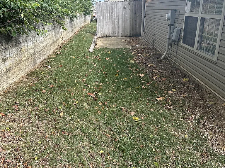 2541 Danielle Ln — Photo 14