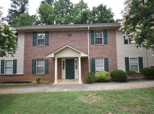 Hinsdale Townhomes, Fayetteville, NC 28305