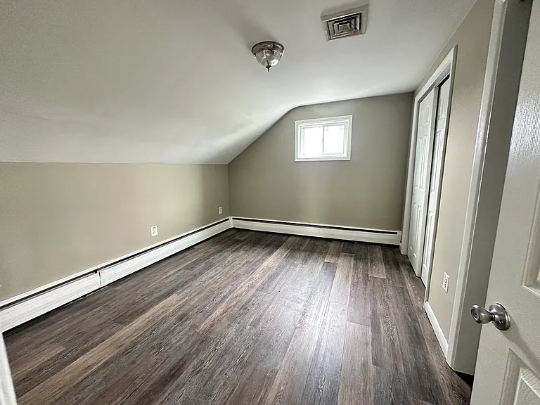 1301 N Gravel Pike #B — Photo 12