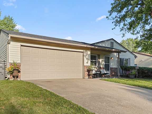 2nd image of 6735 Echo Ln