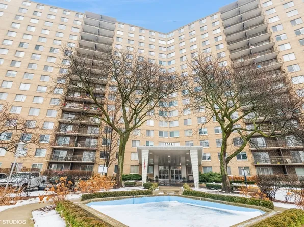 (undisclosed Address), Chicago, IL 60645