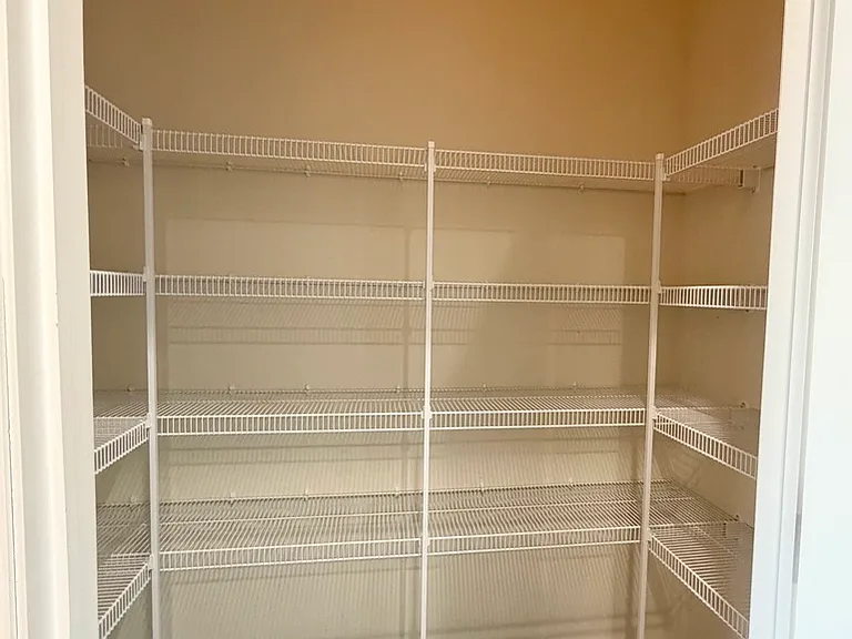 3907 Nannyberry St — Photo 11