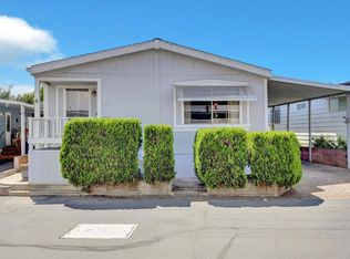 81 Seagull Ln, Oceanside, CA 92057