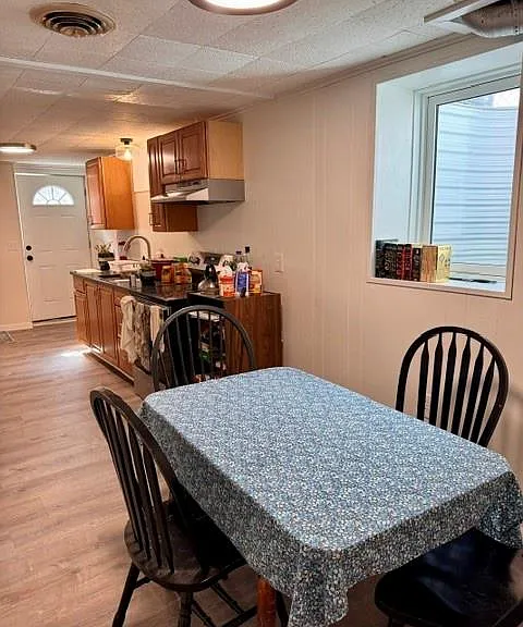 380 Liverpool Ave #2 — Photo 2