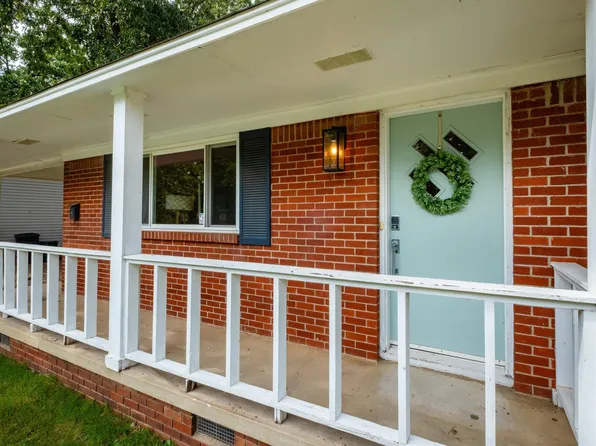 1707 Crestwood Rd, N Little Rock, AR 72116