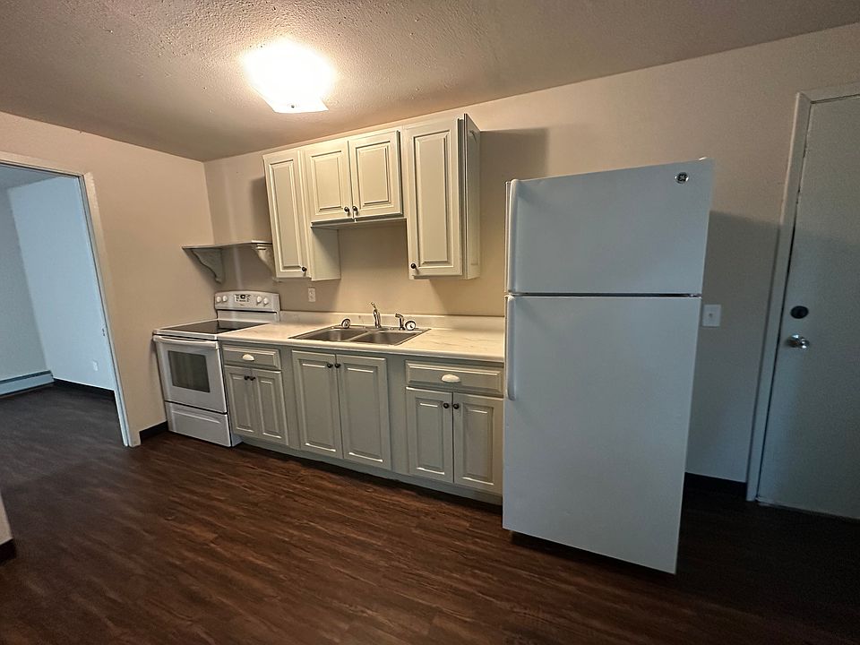 1st image of 1322 5th St APT 1