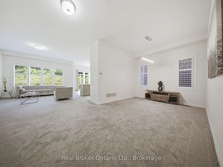 67 Macklin St — Photo 11