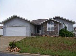 185 Micahs Xing, Reeds Spring, MO 65737