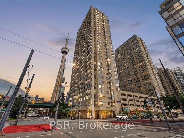 270 Queens Quay W Unit 2106, Toronto, ON M5V 3J2