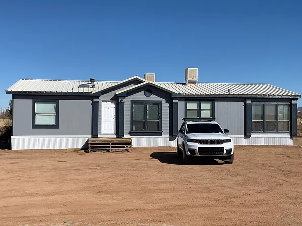 7555 Stanley Rd, Las Cruces, NM 88012