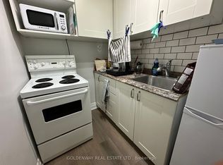 78 Warren Rd #506, Toronto, ON M4V2R6