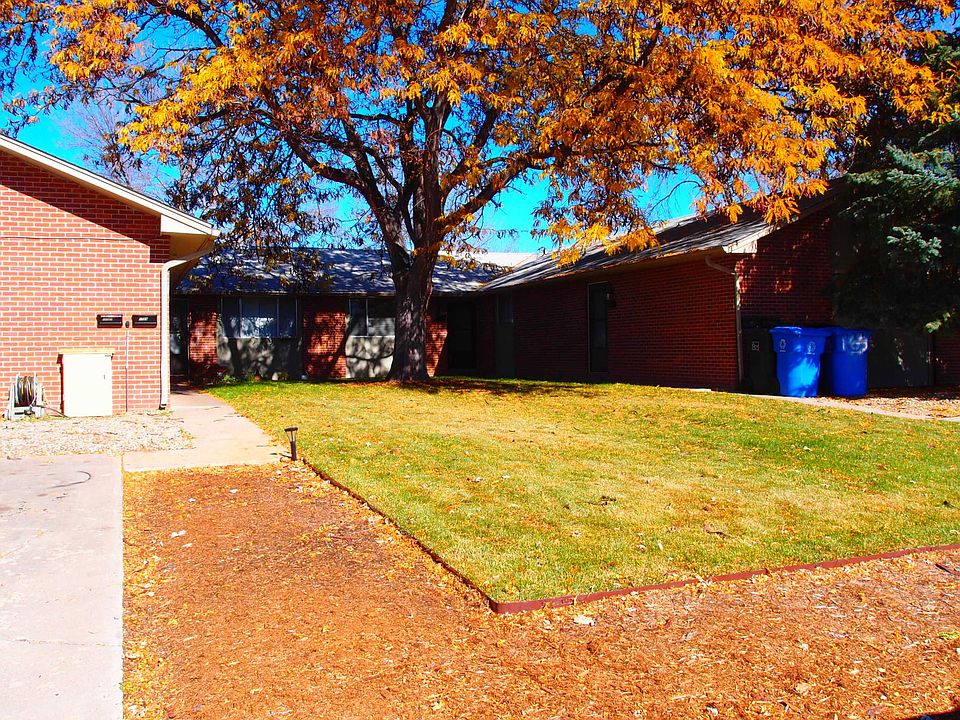 Outside of 4-plex