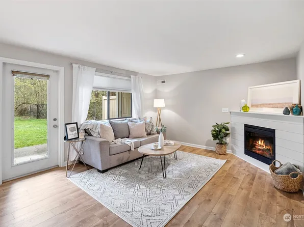 10014 Golden Given Road E #20, Tacoma, WA 98445