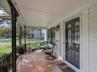 2301 Lotus Ave, Fort Worth, TX 76111