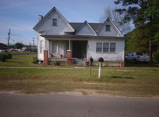376 W Slocomb St, Slocomb, AL 36375