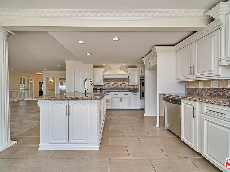 140 Mount Olive Dr — Photo 13