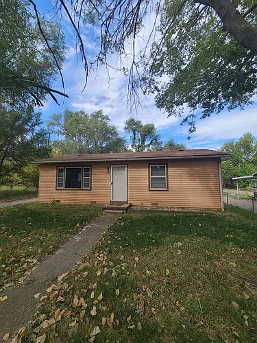 1224 Downtain St Photo 1