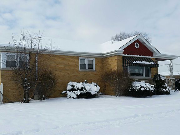 2nd image of 3037 W 100th St